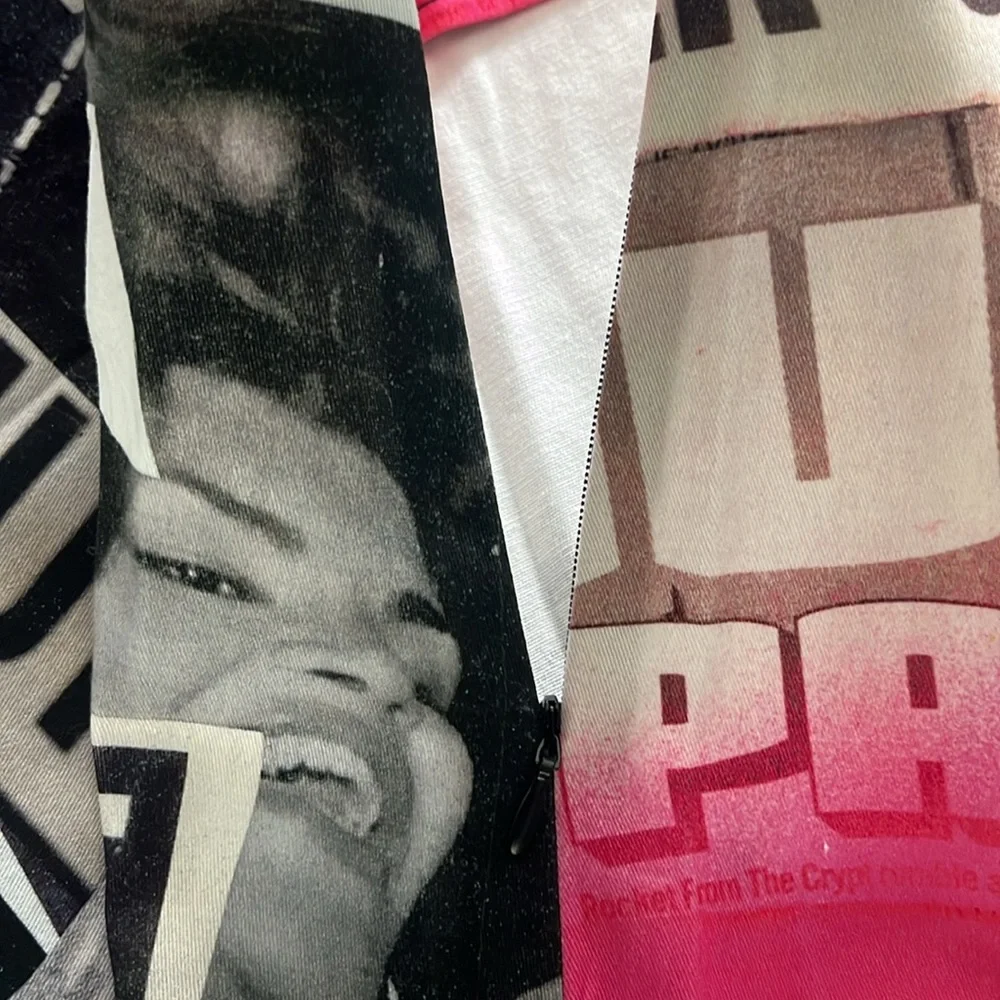 Desigual Slim Newspaper Mini Skirt - Picture 5 of 16